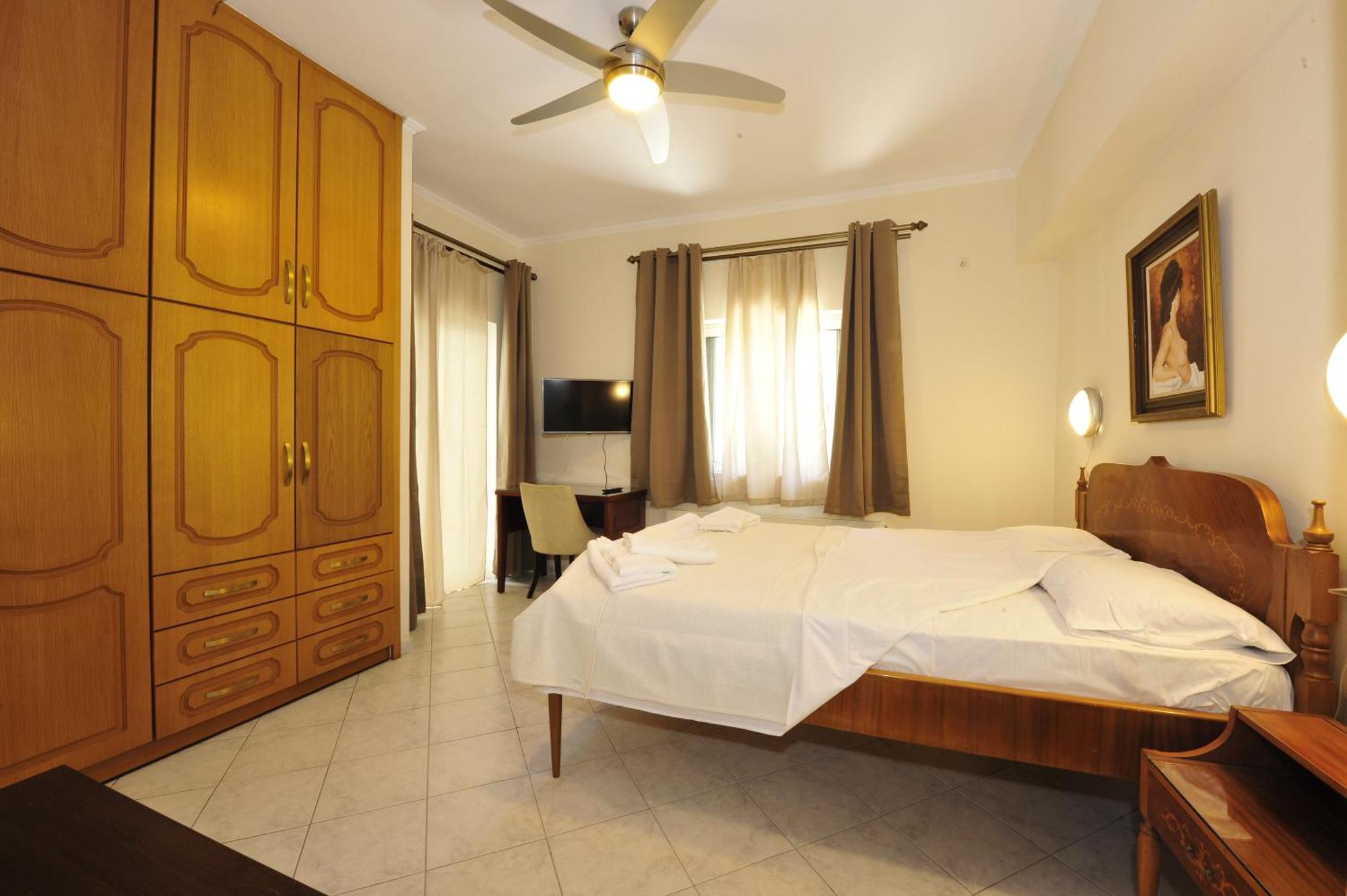 Peloponeese Corinthos Seaside Villa For Short Rent Ngoại thất bức ảnh